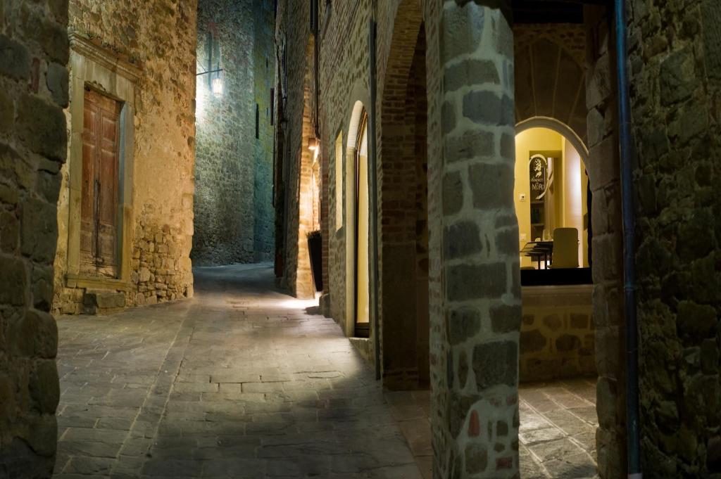 مبيت وإفطار سيفيتيلا إن فال دي تشيانا Fondaco Del Moro المظهر الخارجي الصورة